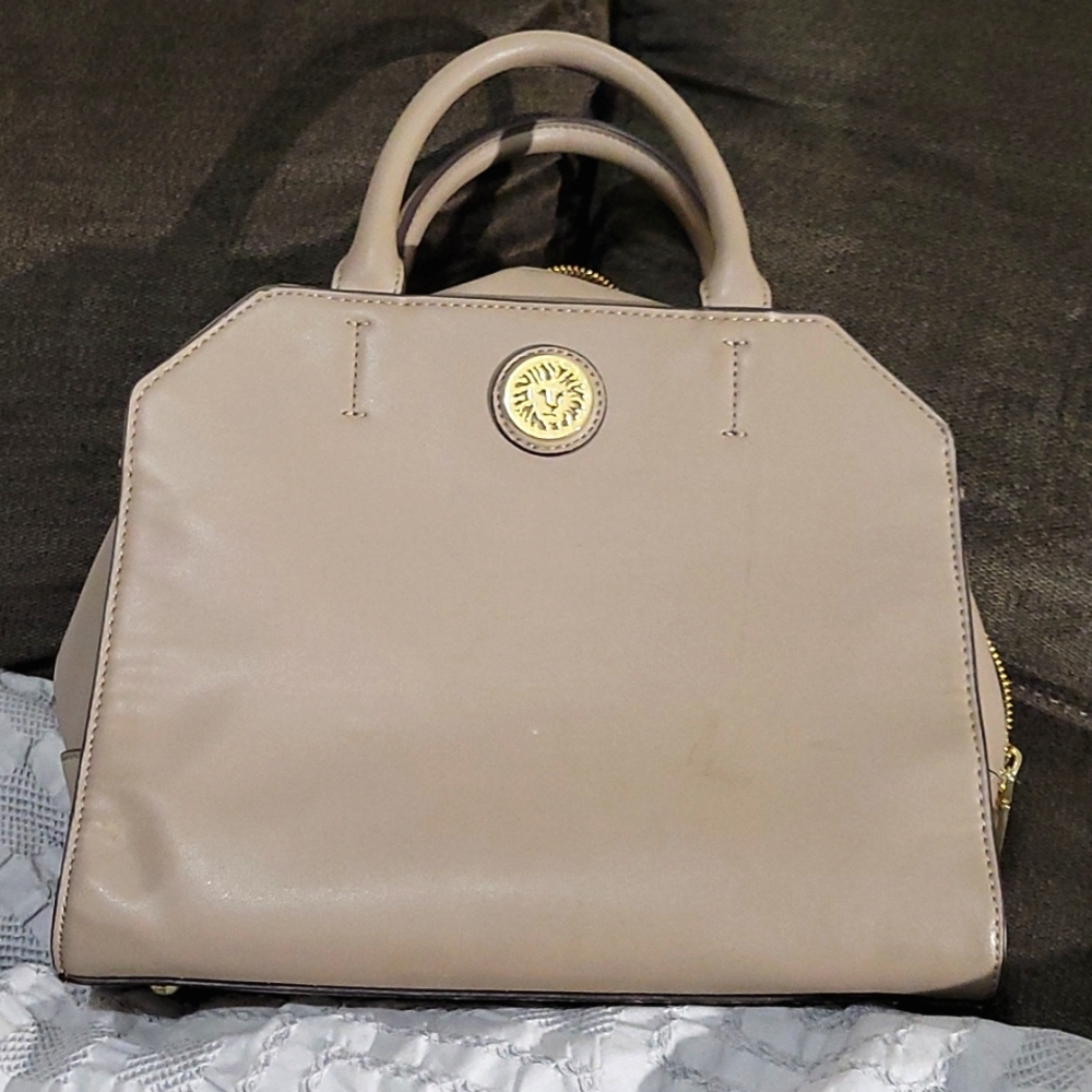ANNE KLEIN